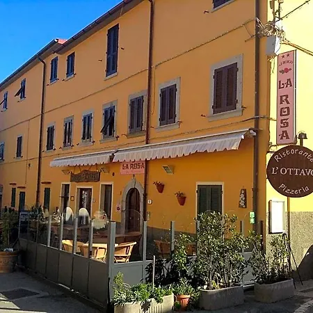 Szálloda La Rosa San Piero in Campo